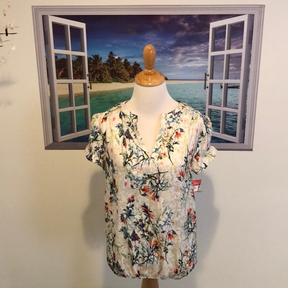 Philosophy Tops - Philosophy Floral Top